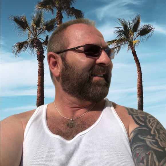 Meet your Posher, Cassel - Picture 1 of 1